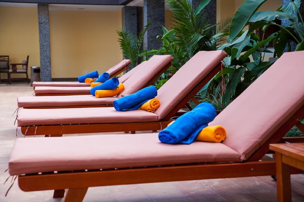 Grand Legacy Hotel Kigali Eksteriør bilde