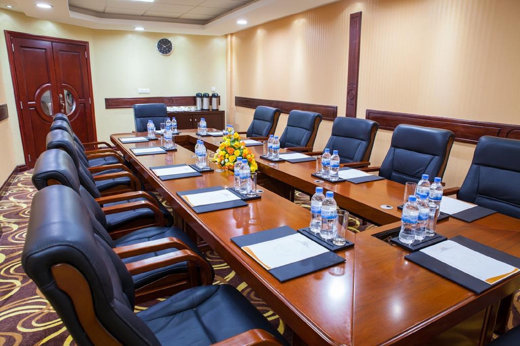 Grand Legacy Hotel Kigali Eksteriør bilde