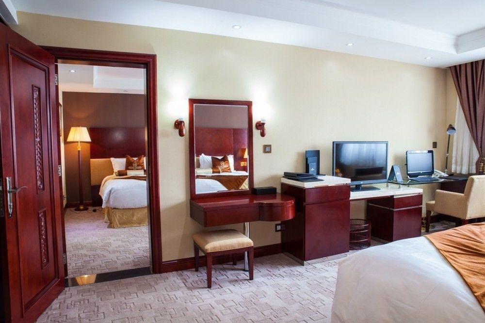 Grand Legacy Hotel Kigali Eksteriør bilde
