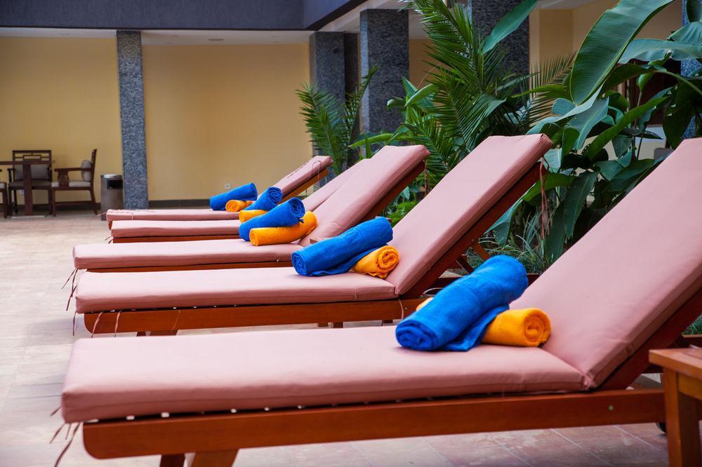 Grand Legacy Hotel Kigali Eksteriør bilde