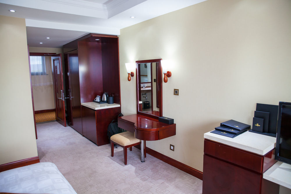 Grand Legacy Hotel Kigali Eksteriør bilde