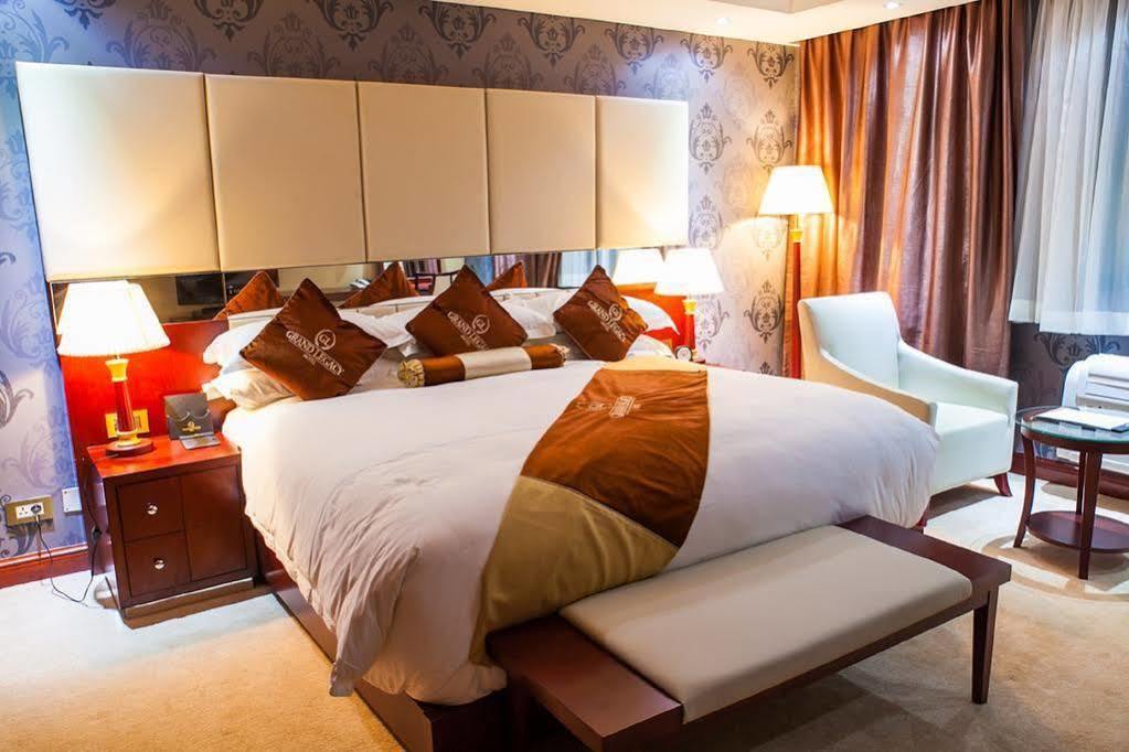Grand Legacy Hotel Kigali Eksteriør bilde